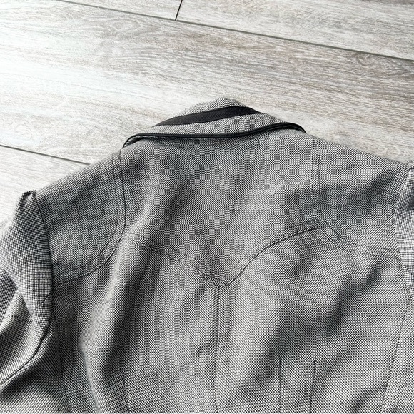 Tristan & Iseut Wool Blend Puff Sleeve Embroidery Blazer - Picture 11 of 15